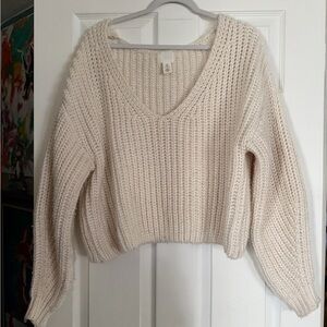 H&M Cream V-Neck Chunky Knit Sweater